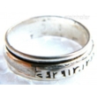59-es méret Forgatható mantrás fehér fém gyűrű Ommanipemehung