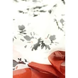 Liliomfehér alapon mintás 100% valódi hernyóselyem sál 100x180 cm