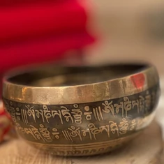 MANTRÁS TIBETI HANGTÁL 7 FÉMBŐL
