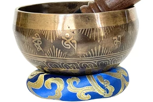 422-tibeti-mantras-hangtal-kek-brokattal