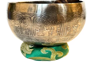 447-tibeti-mantras-hangtal-zold-brokattal