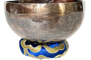 424 grammos tibeti mantrás hangtál 7 fémből kék brokát alátéttel - videoval