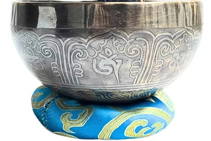 332-tibeti-mantras-hangtal-turkiz-brokattal