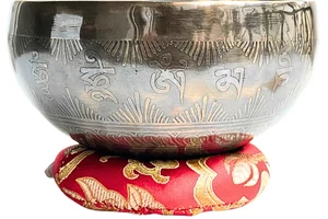 581-tibeti-mantras-hangtal-piros-brokattal