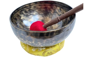 napfonat-csakra-1273-tibeti-hangtal-sarga-brokat