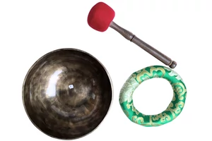 szivcsakra-1154-tibeti-hangtal-zold-brokat