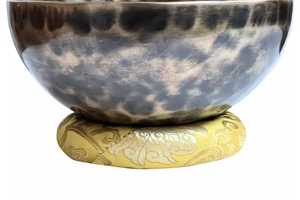 gyokercsakra-1773-tibeti-hangtal-sarga-brokat