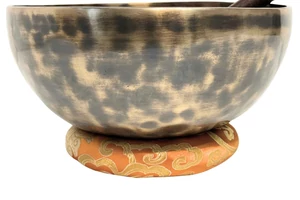 gyokercsakra-1651-tibeti-hangtal-sarga-brokat