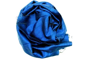 nyers-selyem-sal-yves-klein-kek
