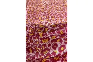 leopardmintas-burgundyvoros-csaszarsarga-sal-selyem-