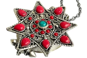 korall-om-gao-nemesacel-nyaklancon-tibeti