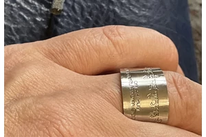 guru-rinpoche-mantra-gyuru-orvosi-fem-