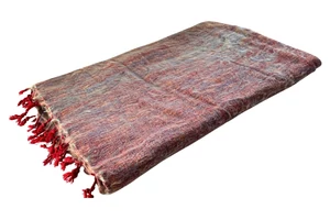 yak-gyapju-sal-granatvoros