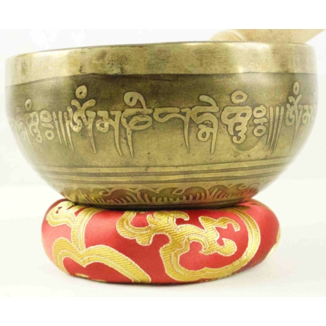 541-gramm-tibeti-mantras-hangtal-piros-brokattal