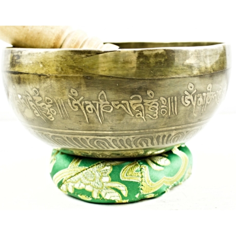 599-gramm-tibeti-mantras-hangtal-zold-brokattal