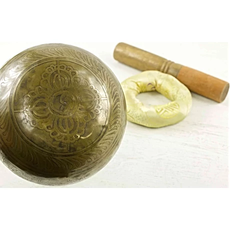 553-gramm-tibeti-mantras-hangtal-arany-brokattal4