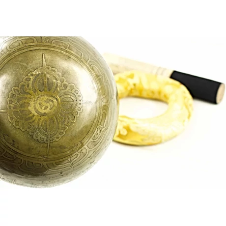 526-gramm-tibeti-mantras-hangtal-sarga-brokattal4