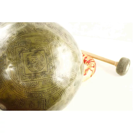 2398-gramm-tibeti-mantras-guru-rinpoche-piros-brokattal4