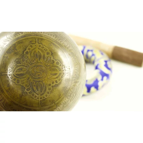 475-gramm-tibeti-mantras-hangtal-kek-brokattal4