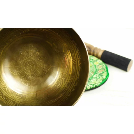 594-gramm-tibeti-mantras-hangtal-zold-brokattal3