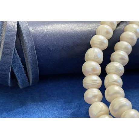Tenyésztett gyöngy mala lápisz lazuli guruval 108 szemes 82 cm kerületű