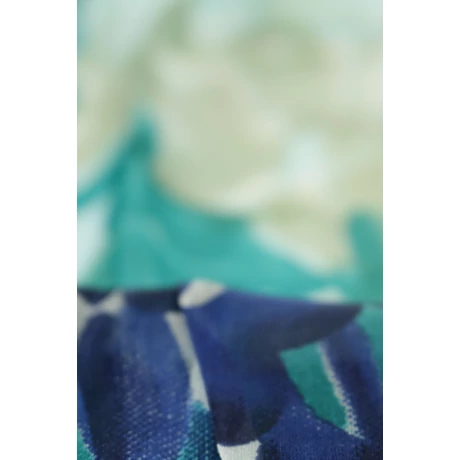 Türkiz, amazonaszöld, tengerészkék és habfehér mintás 100% valódi hernyóselyem sál 50x180cm