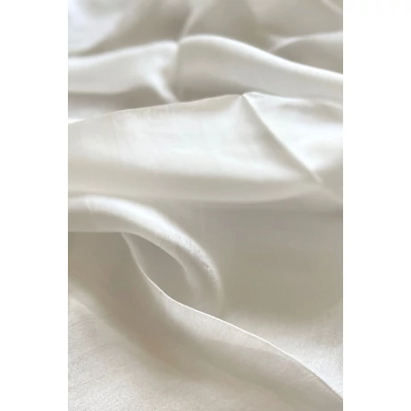 Elefántcsontfehér színű 100% valódi hernyóselyem sál 50x180cm