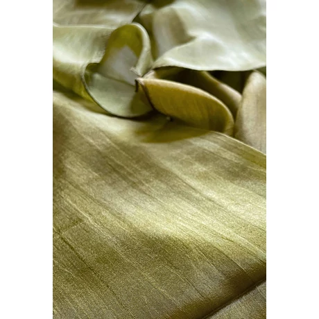 Olívazöld színű 100% valódi hernyóselyem sál 50x180cm