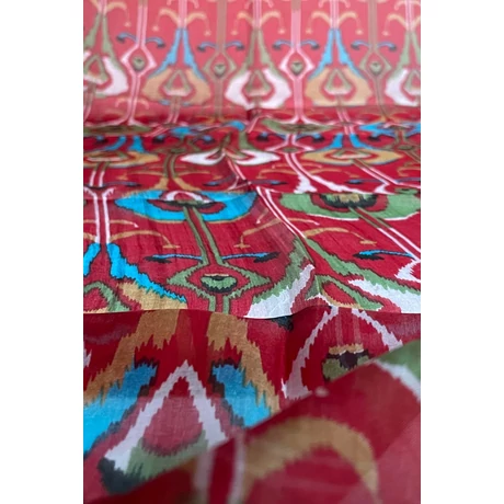 Római vörös alapon mintás 100% valódi hernyóselyem sál 100x180 cm