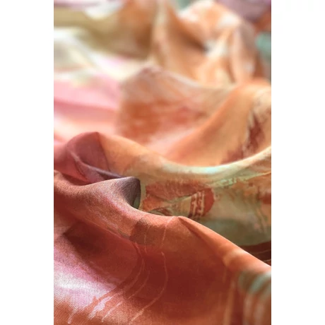 Téglavörös alapon mintás 100% valódi hernyóselyem sál 100x180 cm