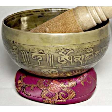 300-grammos-tibeti-hangtal-mantras-7-fembol-keszult-gyogyito-buddha-gravirozassal