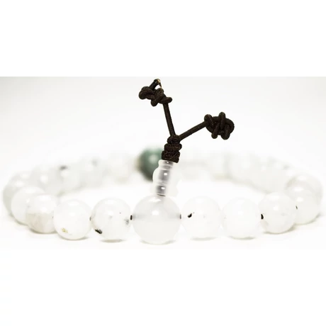 szivarvany-holdko-mala-smaragd-oszto