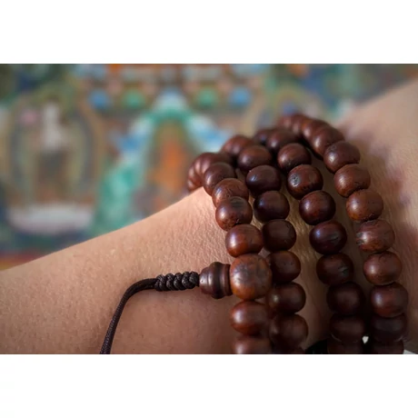 Bodhifa mala natúr szemekből barna színben 102 cm kerületű