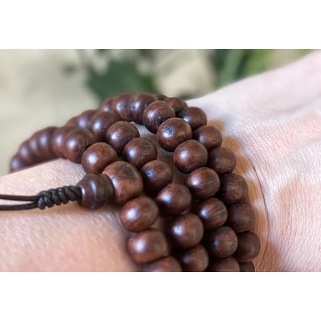 Bodhifa mala natúr szemekből barna színben 102 cm kerületű