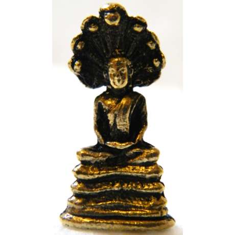 Buddha szobor a kígyó védelme alatt mini